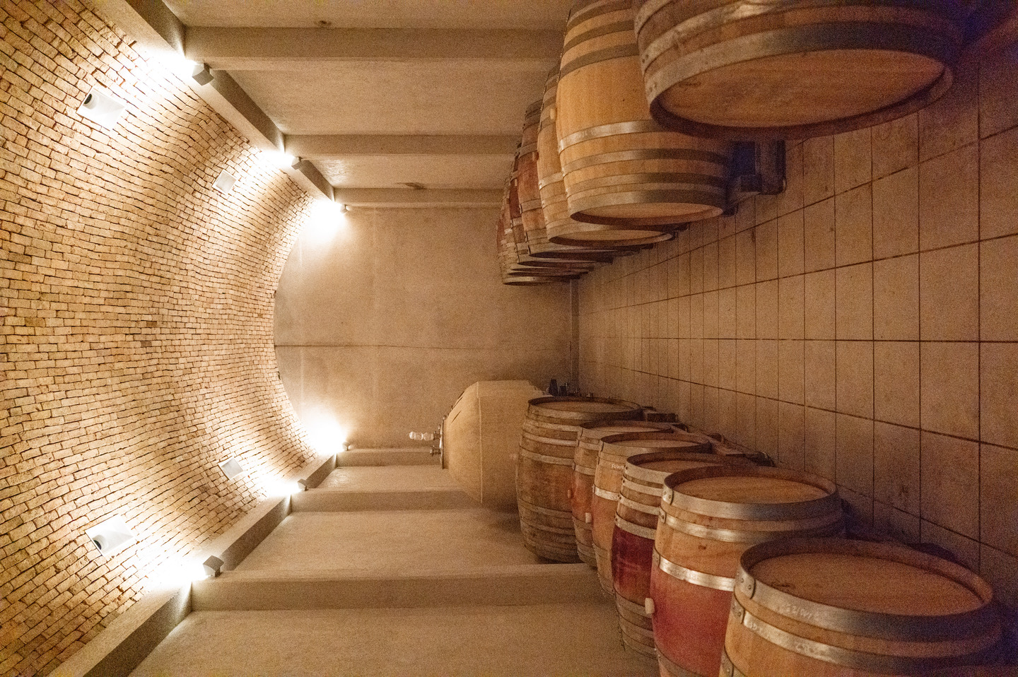 Cave du Clos Canarelli dédiée à la vinification des cuvées du domaine
